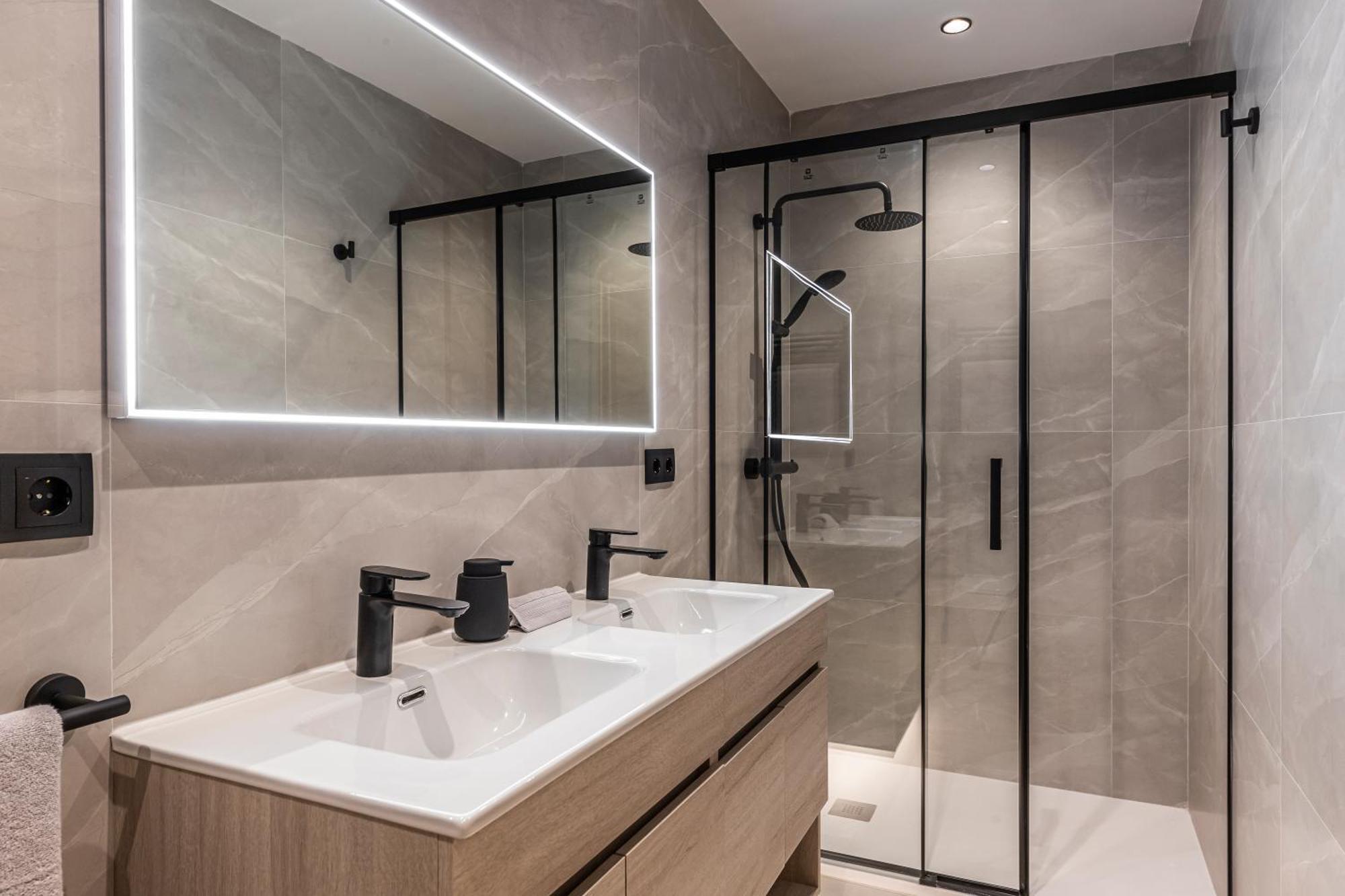Mh Apartments Soho Madrid Eksteriør bilde